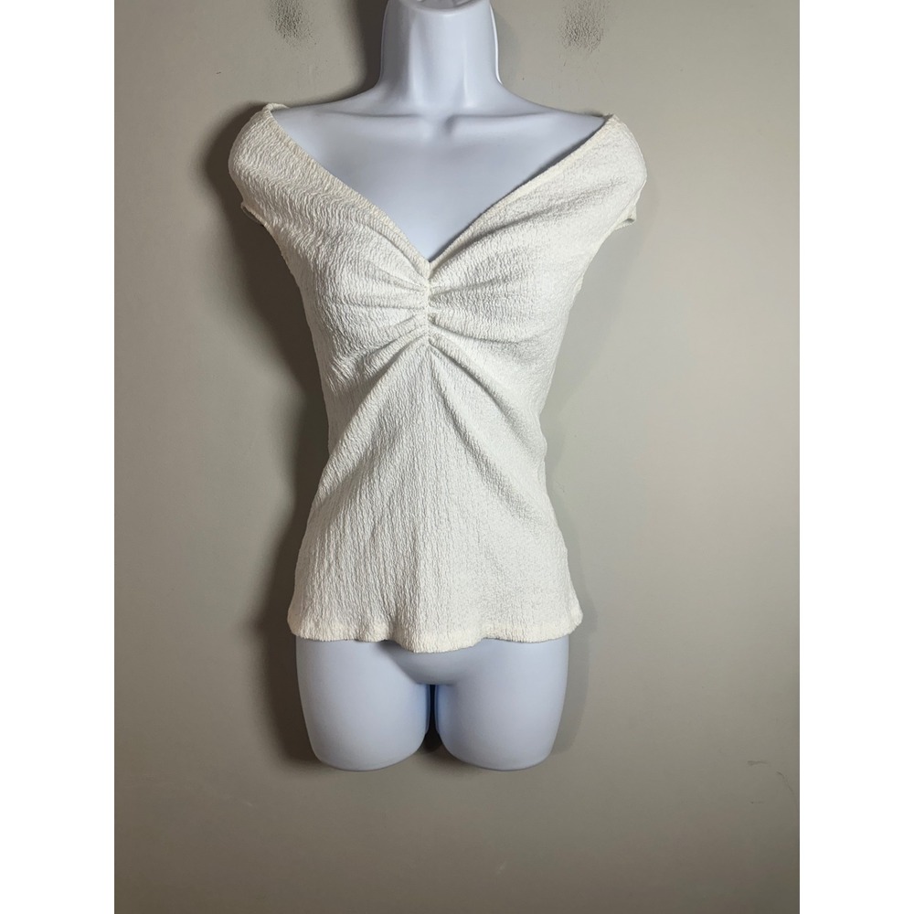 Zara White Textured Ruched V-Neck Cap Sleeve Top Size Medium